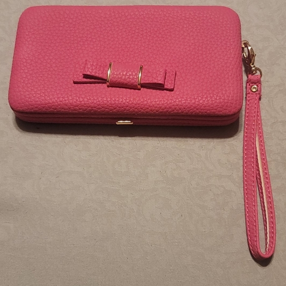 Cell Phone Wristlet - Picture 3 of 6